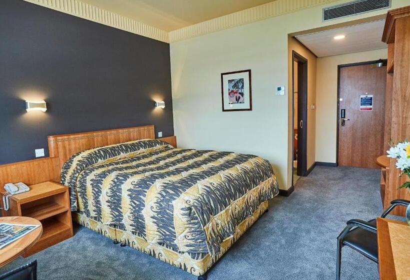 ホテル The Aviator