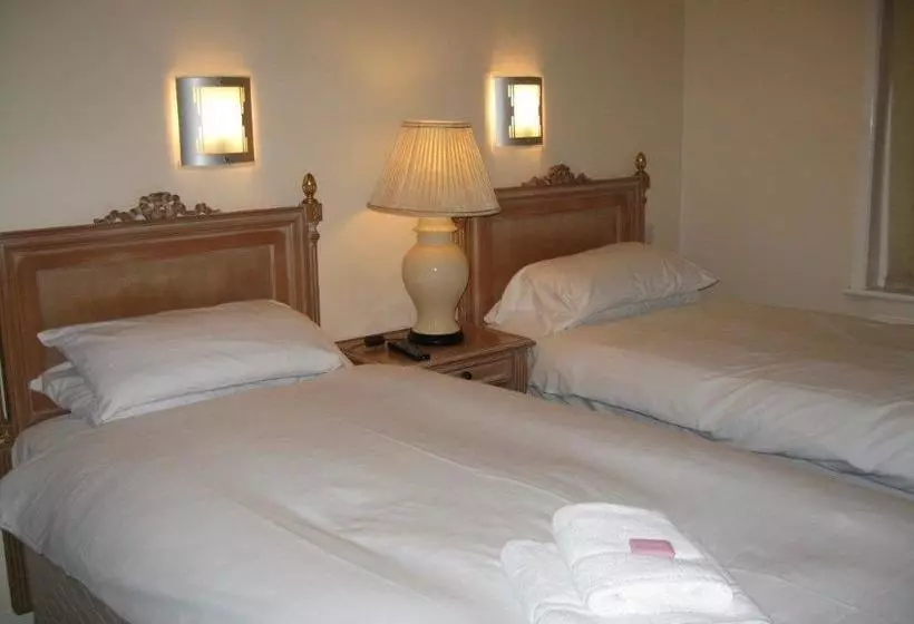 هتل The Barrington