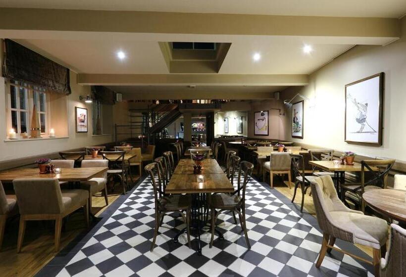 호텔 The Loopy Shrew