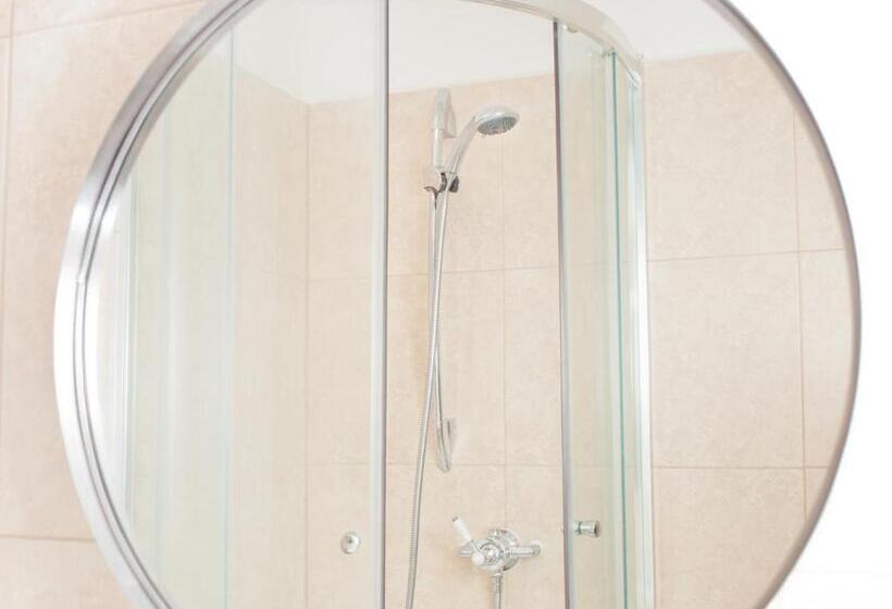 호텔 The Loopy Shrew