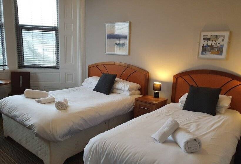 בית מלון כפרי The York