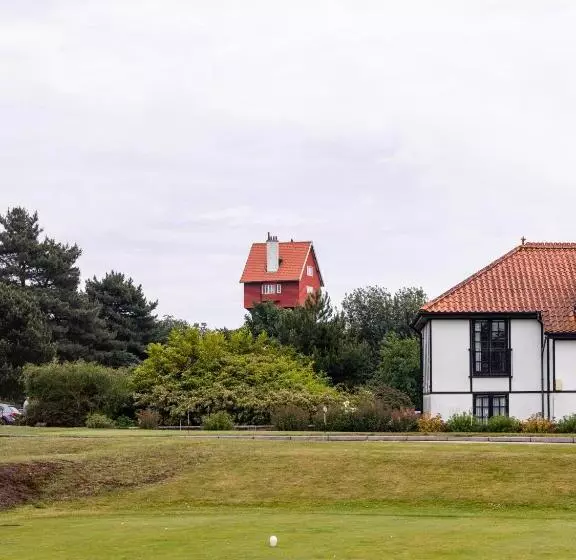 ホテル Thorpeness Golf Club And