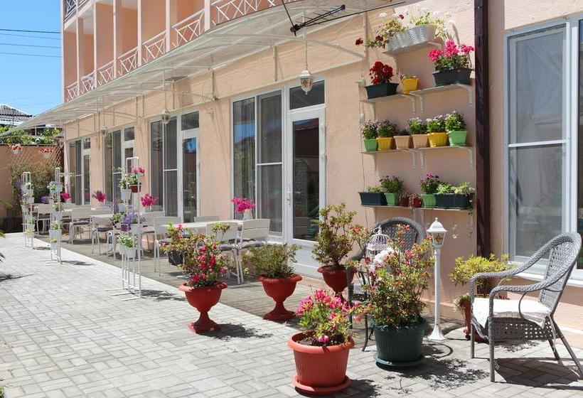 هتل вива мария