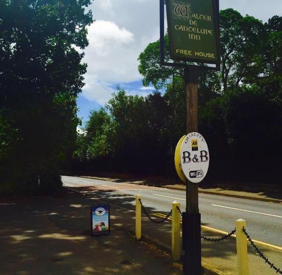 فندق Walter De Cantelupe Inn