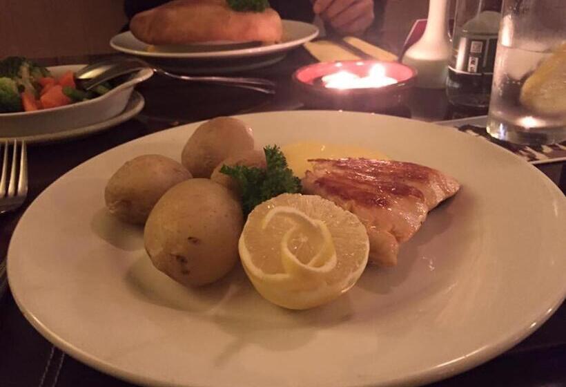 فندق Walter De Cantelupe Inn