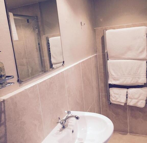 فندق Walter De Cantelupe Inn