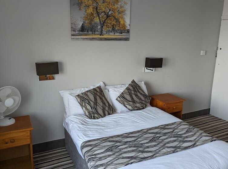 Mayfair Hotel   Isle Of Wight