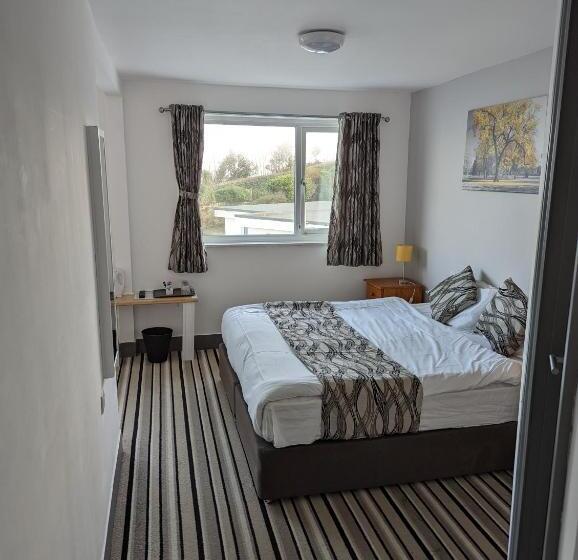 Mayfair Hotel   Isle Of Wight