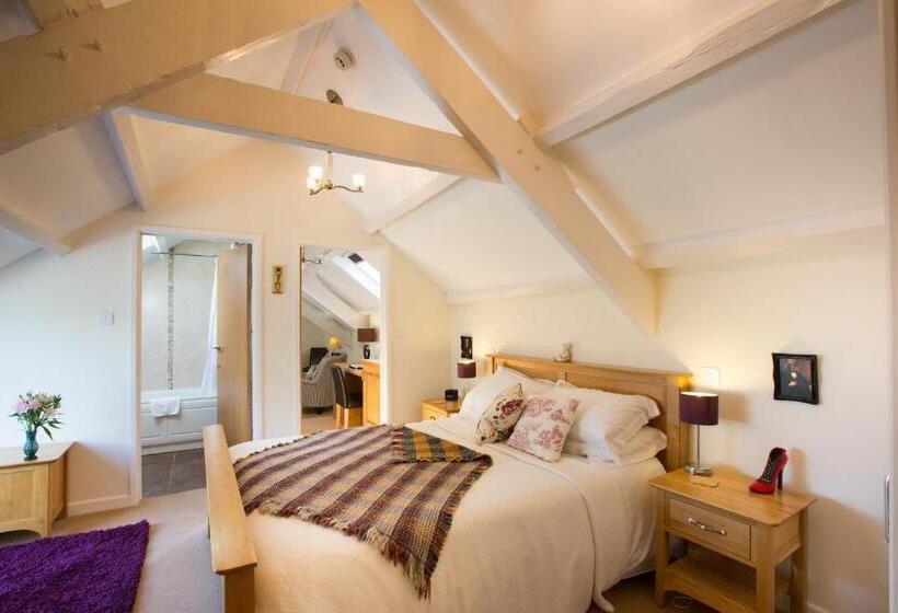 Penbontbren Luxury Bed And Breakfast