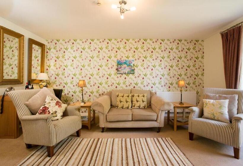 Penbontbren Luxury Bed And Breakfast