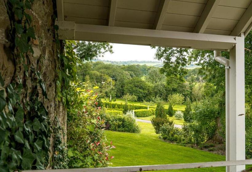 Penbontbren Luxury Bed And Breakfast