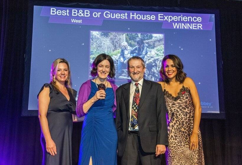 Queensberry House B&b