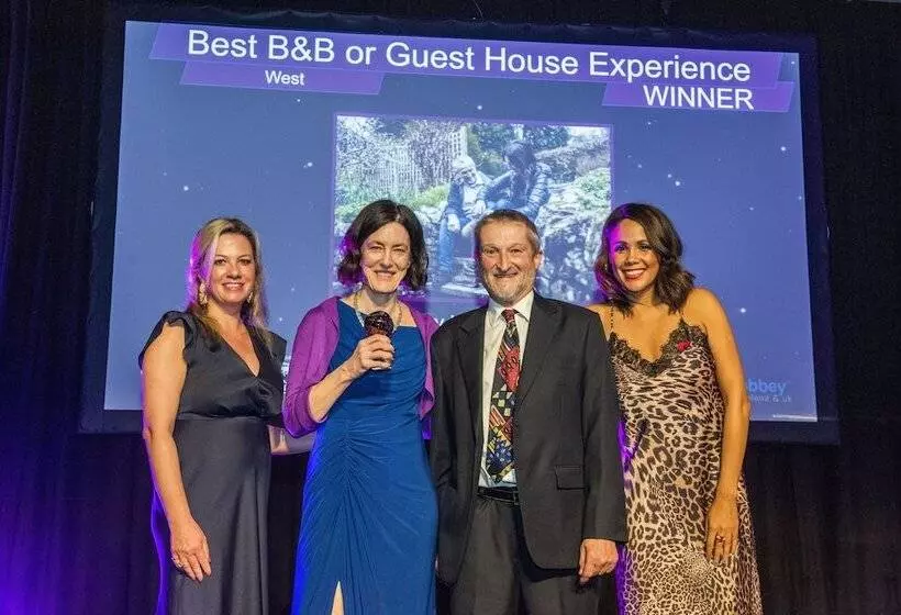 Queensberry House B&b