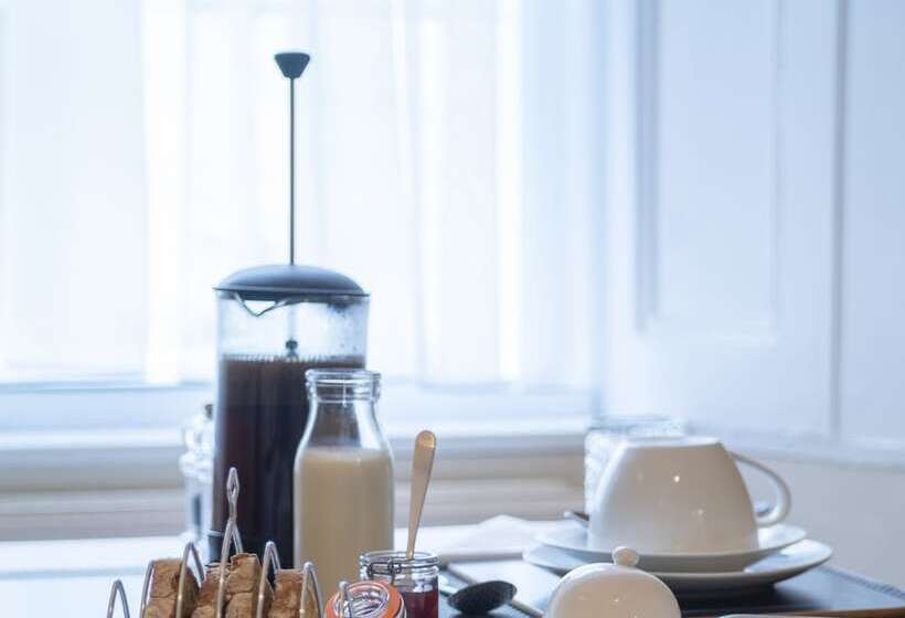 Queensberry House B&b