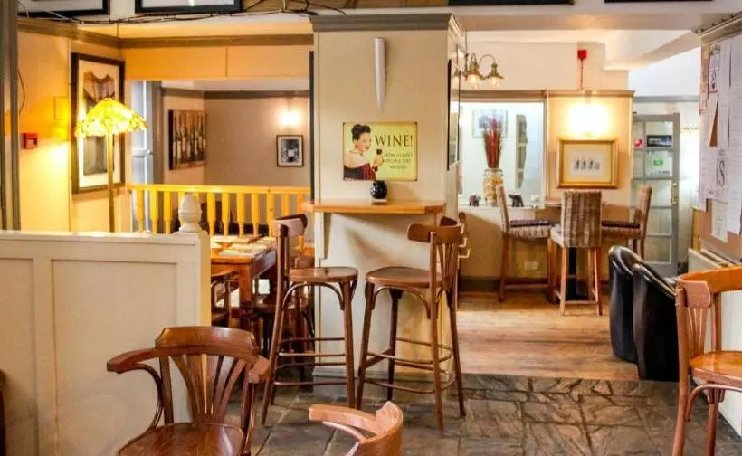Station Hotel And Restaurant