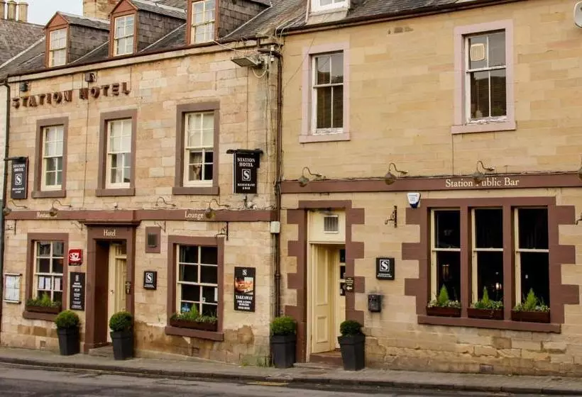 Station Hotel And Restaurant