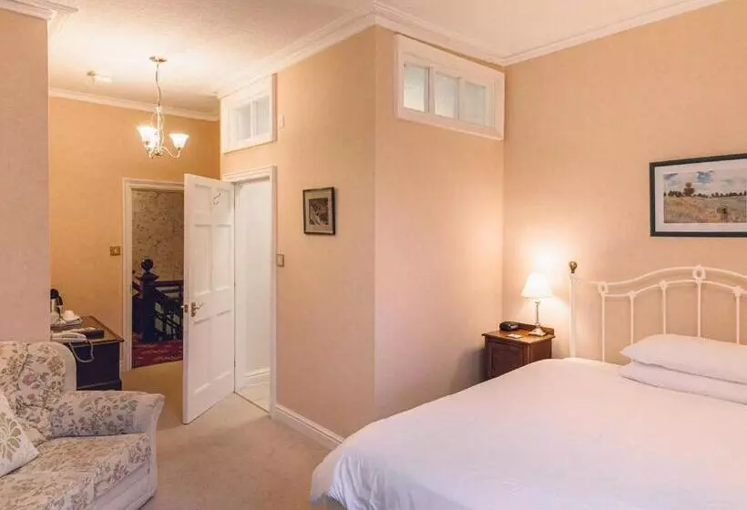 The Forest Country House B&b