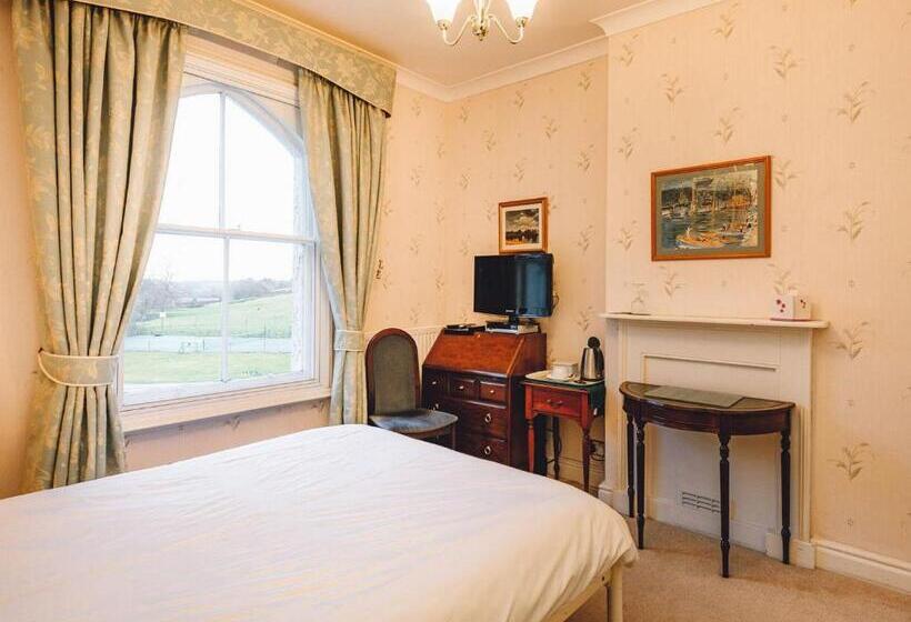 The Forest Country House B&b