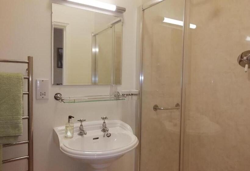 The Forest Country House B&b