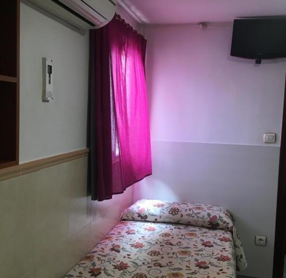 Auberge Hôtelière Pensión El Hidalgo