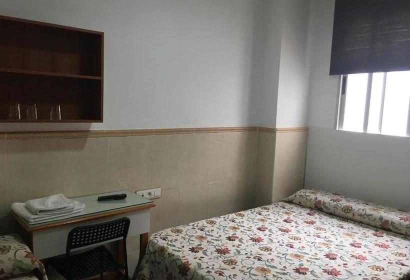 Auberge Hôtelière Pensión El Hidalgo