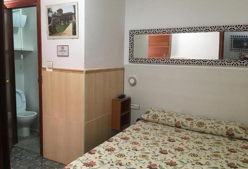 Auberge Hôtelière Pensión El Hidalgo