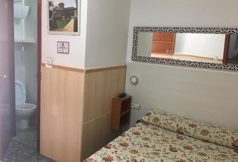 Auberge Hôtelière Pensión El Hidalgo