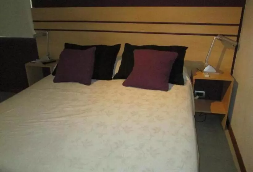 تختخواب و صبحانه Cañas Suites Urbanas