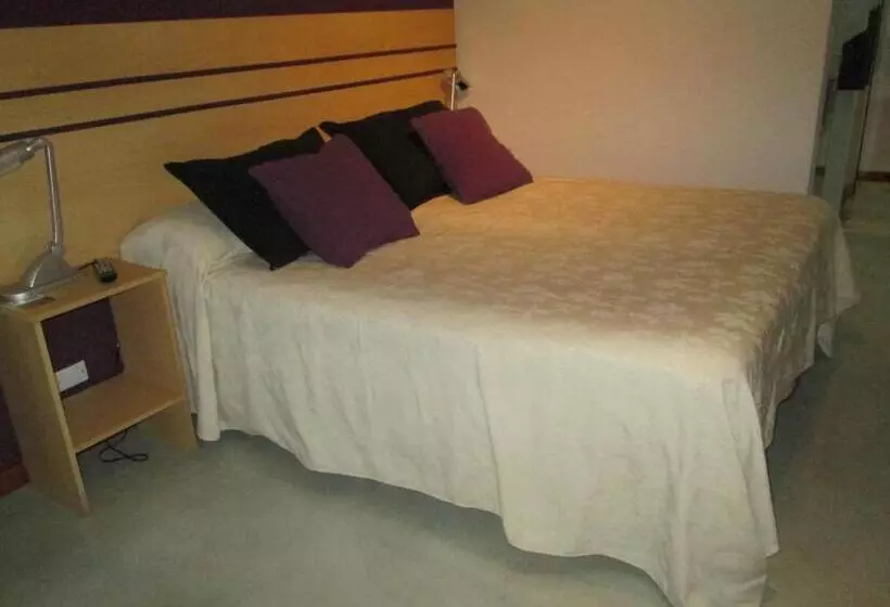 تختخواب و صبحانه Cañas Suites Urbanas