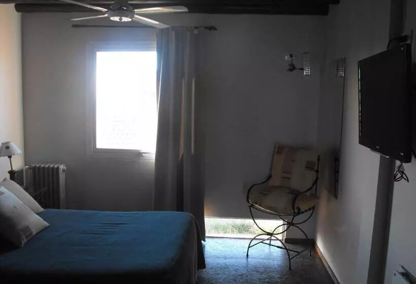 Aamiaismajoitus (B&B) Cantalao