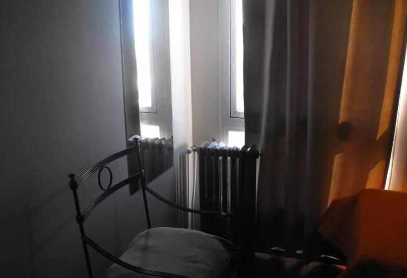 Aamiaismajoitus (B&B) Cantalao
