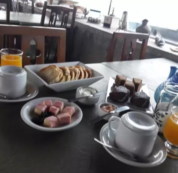 Aamiaismajoitus (B&B) Cantalao