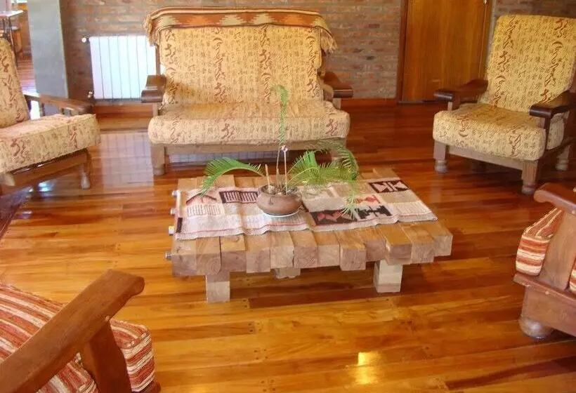 تختخواب و صبحانه Hosteria Miyazato Inn