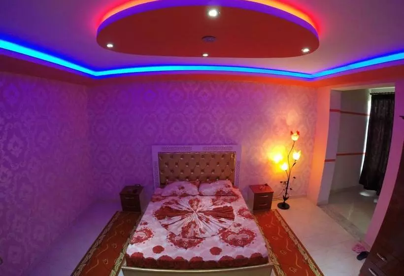 Hotel Buza
