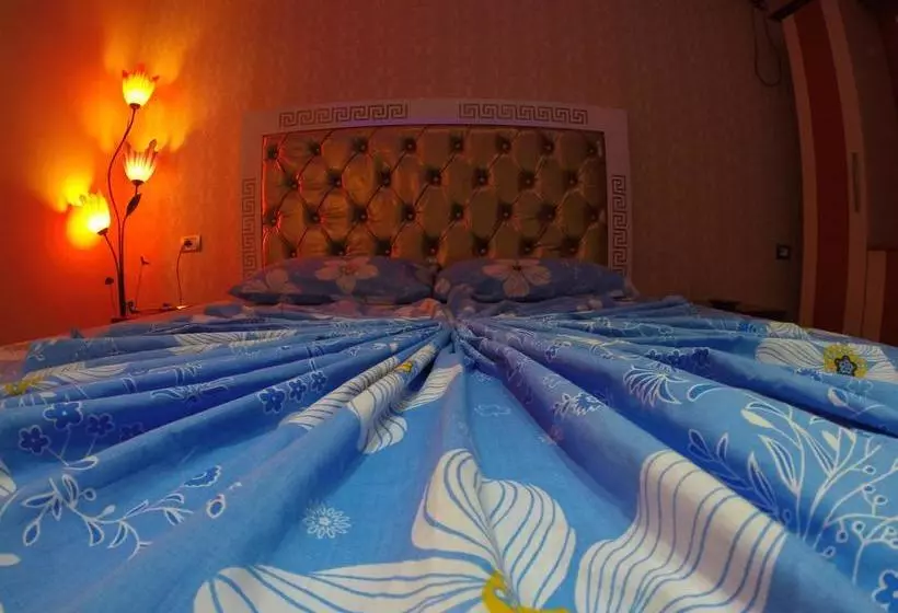 Hotel Buza
