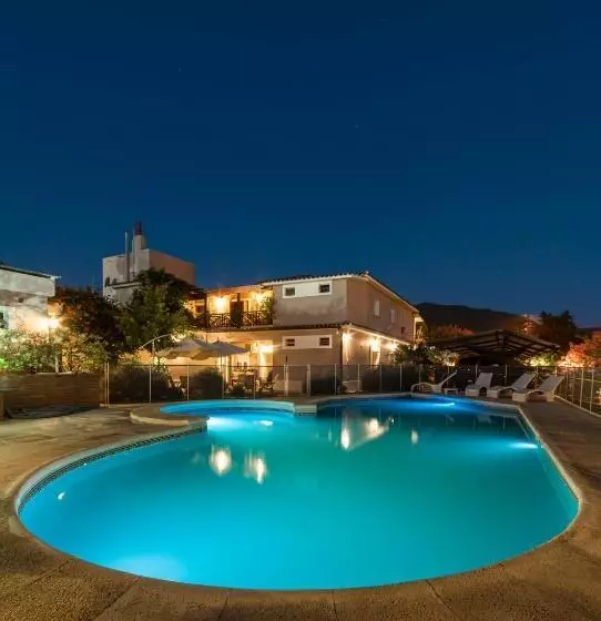 هتل Gloria