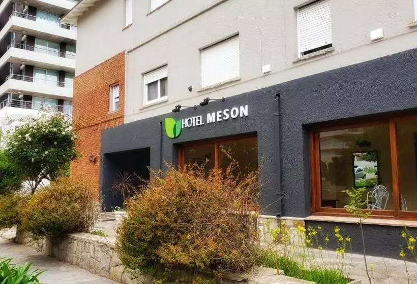 هتل Meson
