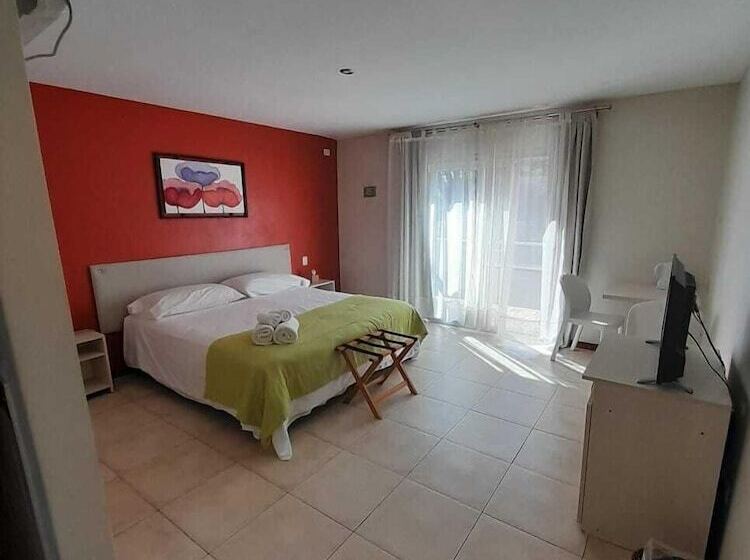 Hotel Mi Espacio Sur