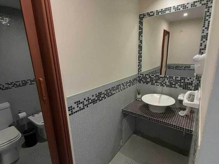 Hotel Mi Espacio Sur