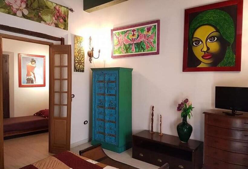 هتل Pensión Alfin