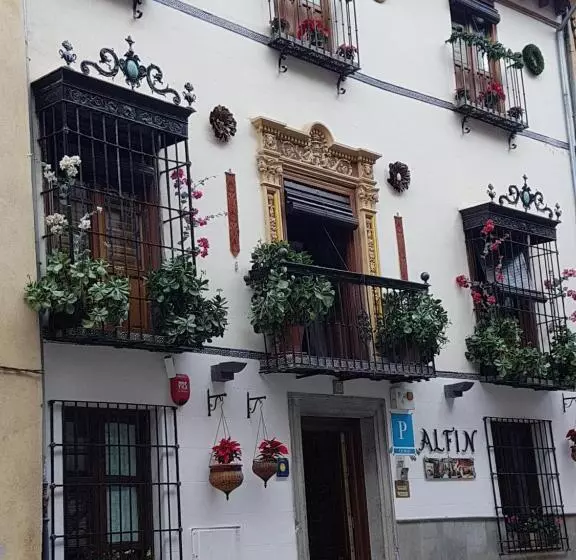 هتل Pensión Alfin