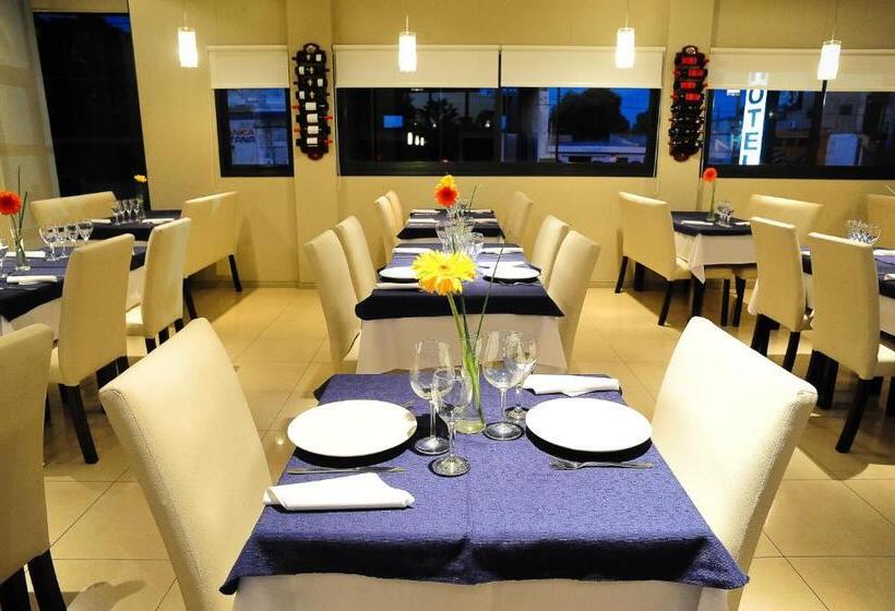 فندق Portal Del Este