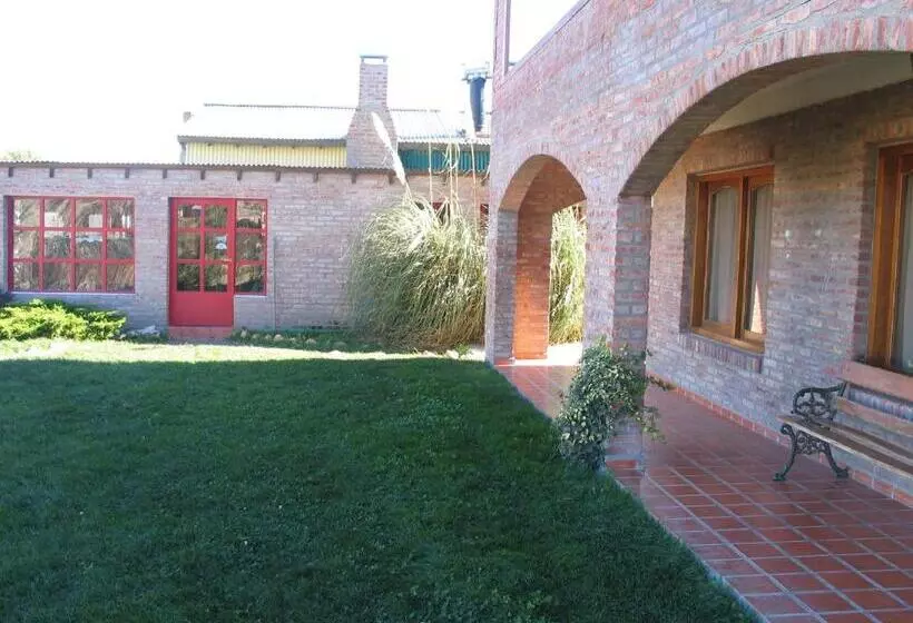 Hotelli The Paradise
