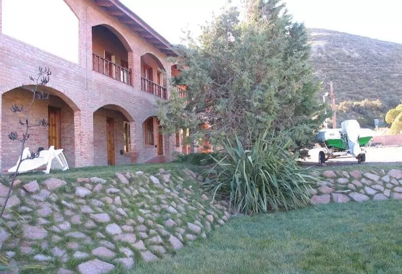 Hotelli The Paradise