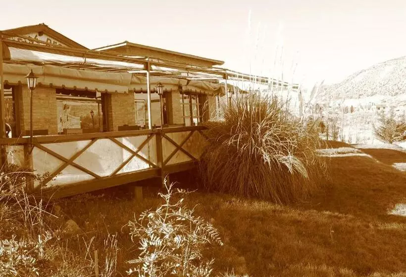 Hotelli The Paradise