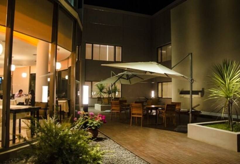 فندق Y Casino Del Rio General Roca