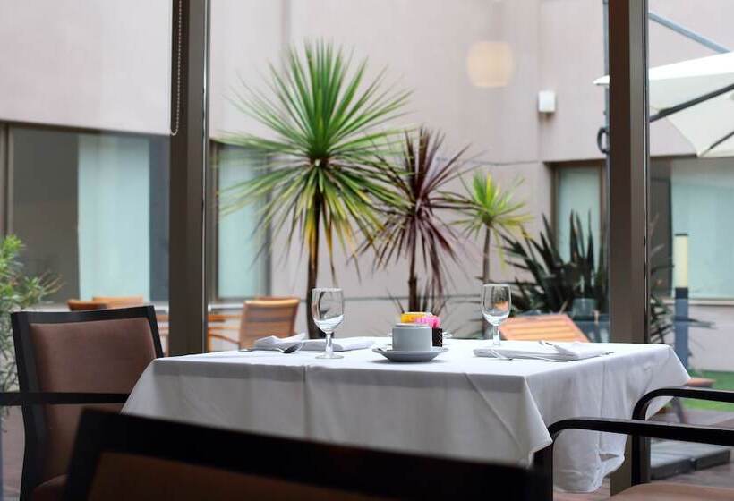 فندق Y Casino Del Rio General Roca