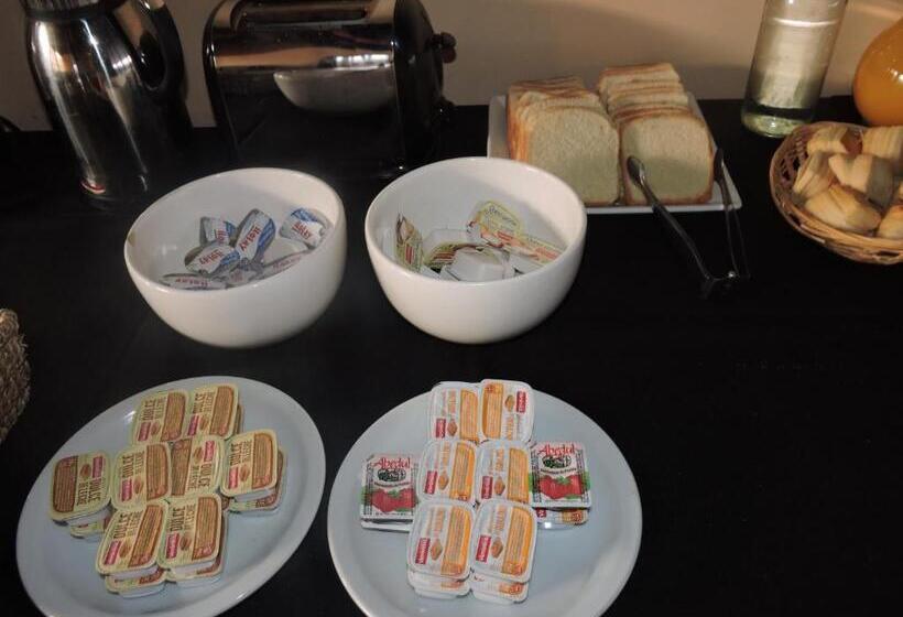 Rahuen Hotel/restaurant