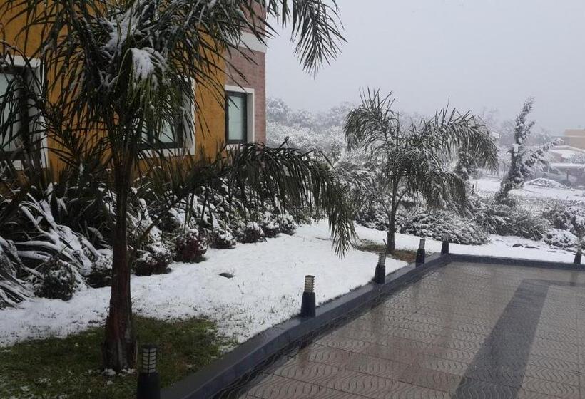 Rahuen Hotel/restaurant