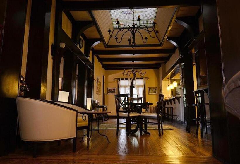 בית מלון כפרי Boutique Villa Art